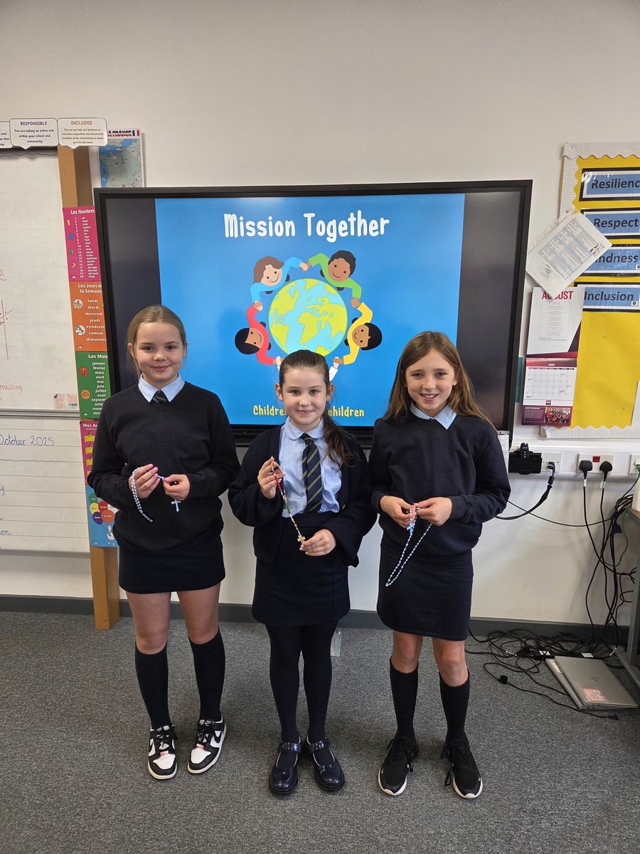 Thank you to our Missio Champions for saying the rosary with us today 🙏 <a href="/Claire_Coggins1/">Mrs Coggins</a>
