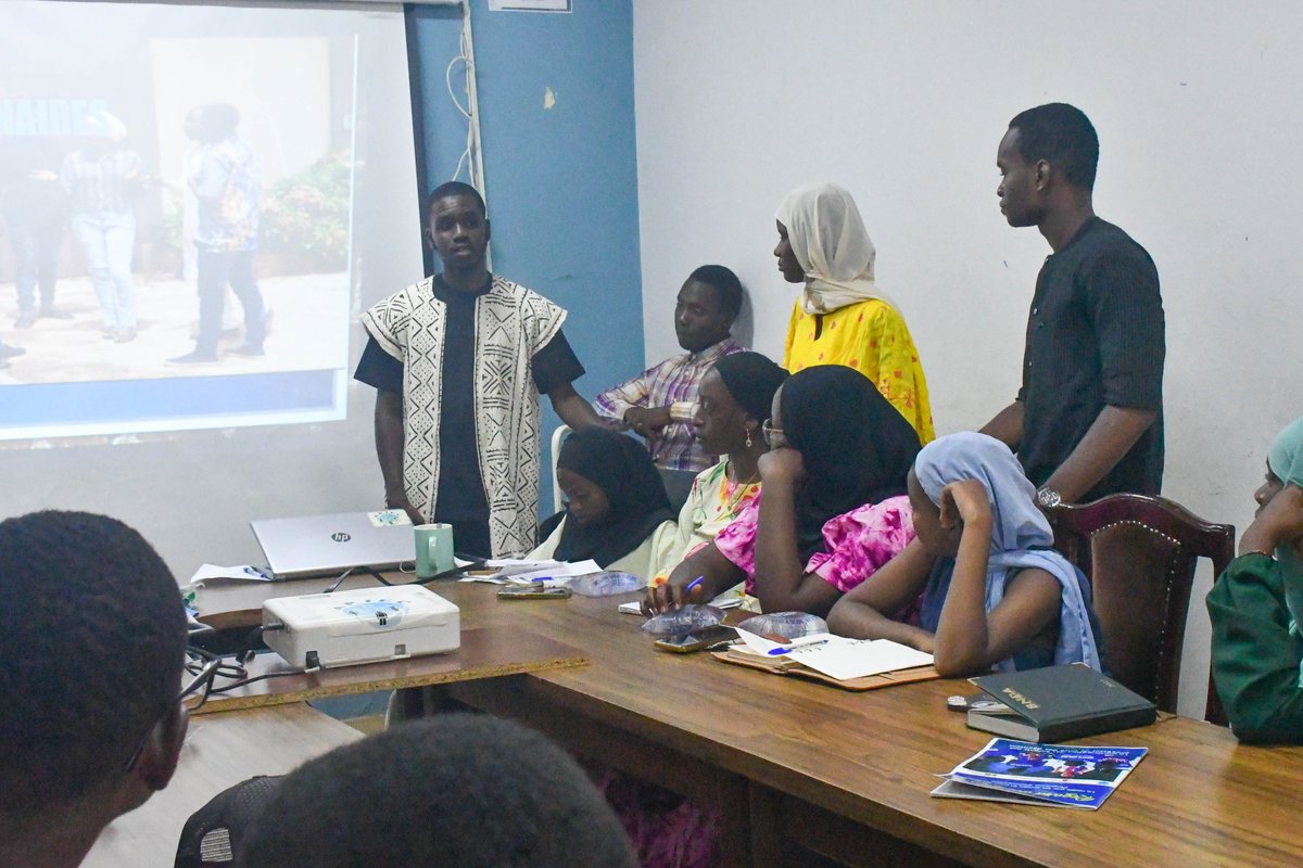 Le samedi 18 octobre 2025, l’APJEC a eu le plaisir de lancer la formation de sa cinquième cohorte d’Observateurs. Ils sont une cinquantaine de jeunes, déterminés et prêts à se former pour devenir des acteurs clés de la défense des droits des enfants et des jeunes
#APJEC