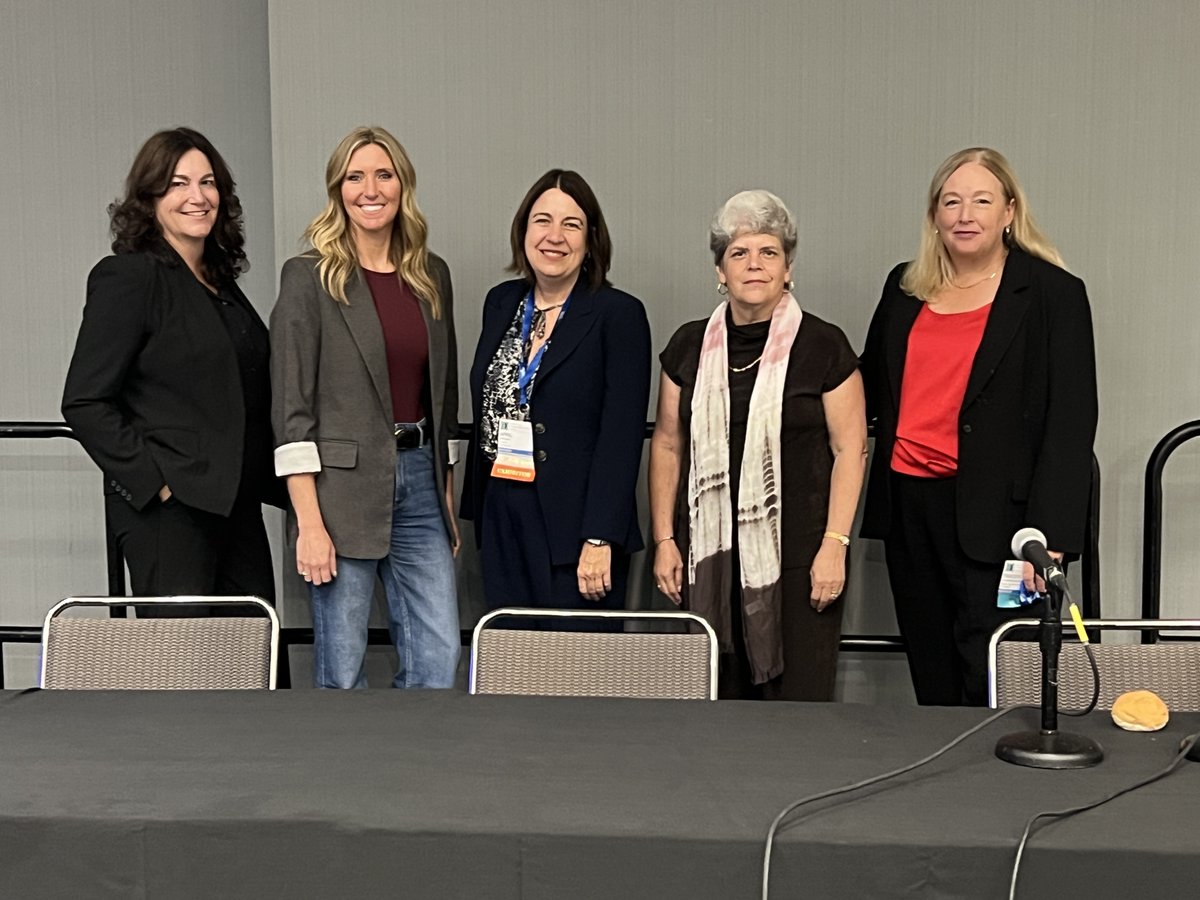 Recently, <a href="/HyattBosman/">Tracey Hyatt Bosman</a> joined Violet PR during the IEDC Conference to participate in the Women in Economic Development Luncheon, contributing to the panel “Behind the Headlines: Women Leaders Discuss Landing the Deal.”