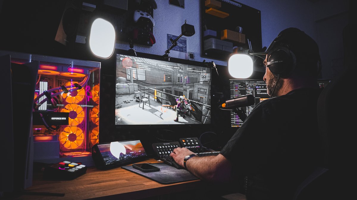 n3ckarmann's tweet image. Meine Privatfotografin @tschiners hat heute ein paar Fotos für die Homepage gemacht. Hier nen paar für Euch #twitchde