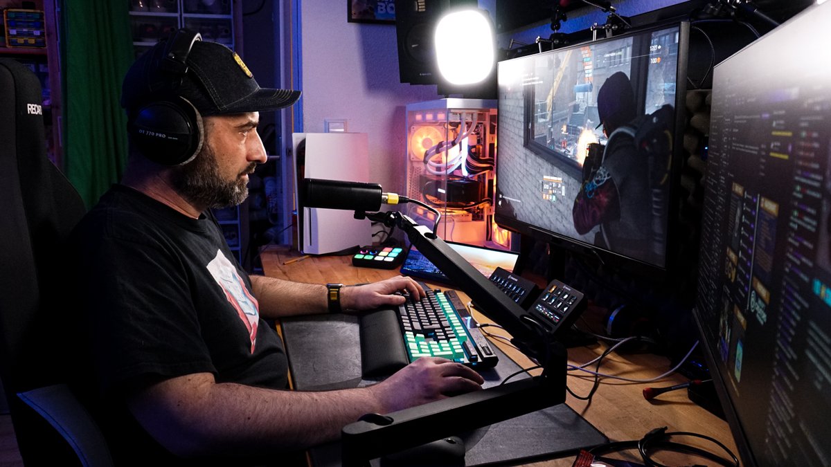 n3ckarmann's tweet image. Meine Privatfotografin @tschiners hat heute ein paar Fotos für die Homepage gemacht. Hier nen paar für Euch #twitchde