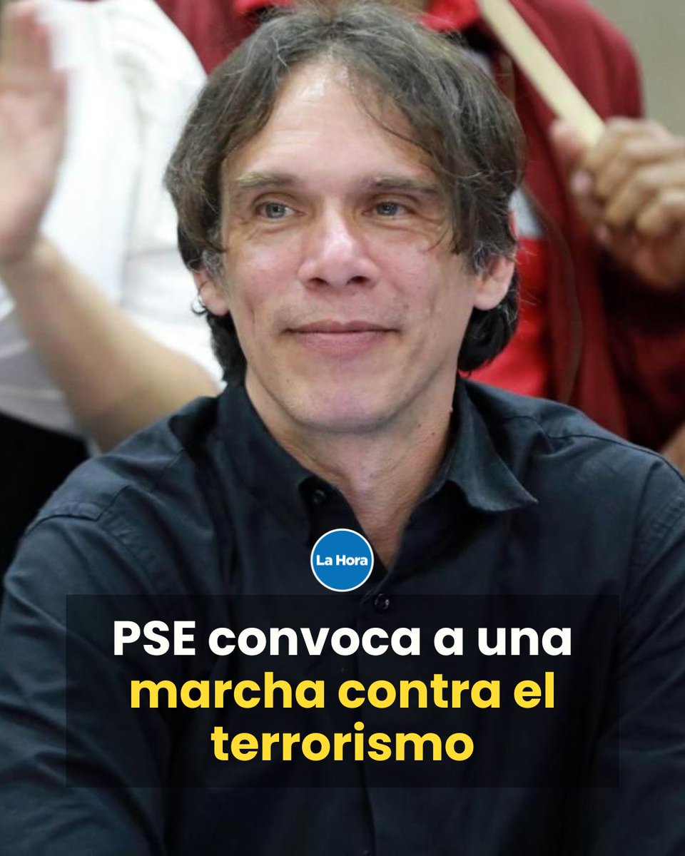 lahoraecuador's tweet photo. Pedro Granja, excandidato presidencial por el Partido Socialista Ecuatoriano (PSE), anunció una “gran marcha contra el terrorismo en Guayaquil”, para el 12 de noviembre 🪧. El movimiento también se refirió al Ministro del Interior y a la consulta popular. 👉 https://t.co/2uwYjDCcMw