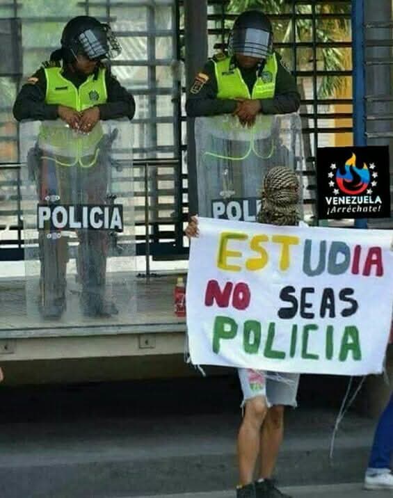 Es increíble que en Venezuela ser policía o Militar es sinónimo de ladrón, corrupto, sicario, estafador, extorsionador, narcotraficante etc...