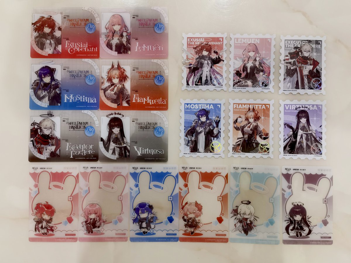 Richardmaximum's tweet image. Arknights × Ipstar(潮玩星球) cafe collab-『Laterano Sweet Dream of Basilica(拉特兰圣堂甜梦)』(Shanghai)
（9th arknights cafe collab)

Full gift set（Laser ticket,Ticket folder,Polaroid,ID card,Stamp,Transparent Card,Coaster）
2025.8.3~10.12

#Arknights #アークナイツ #明日方舟