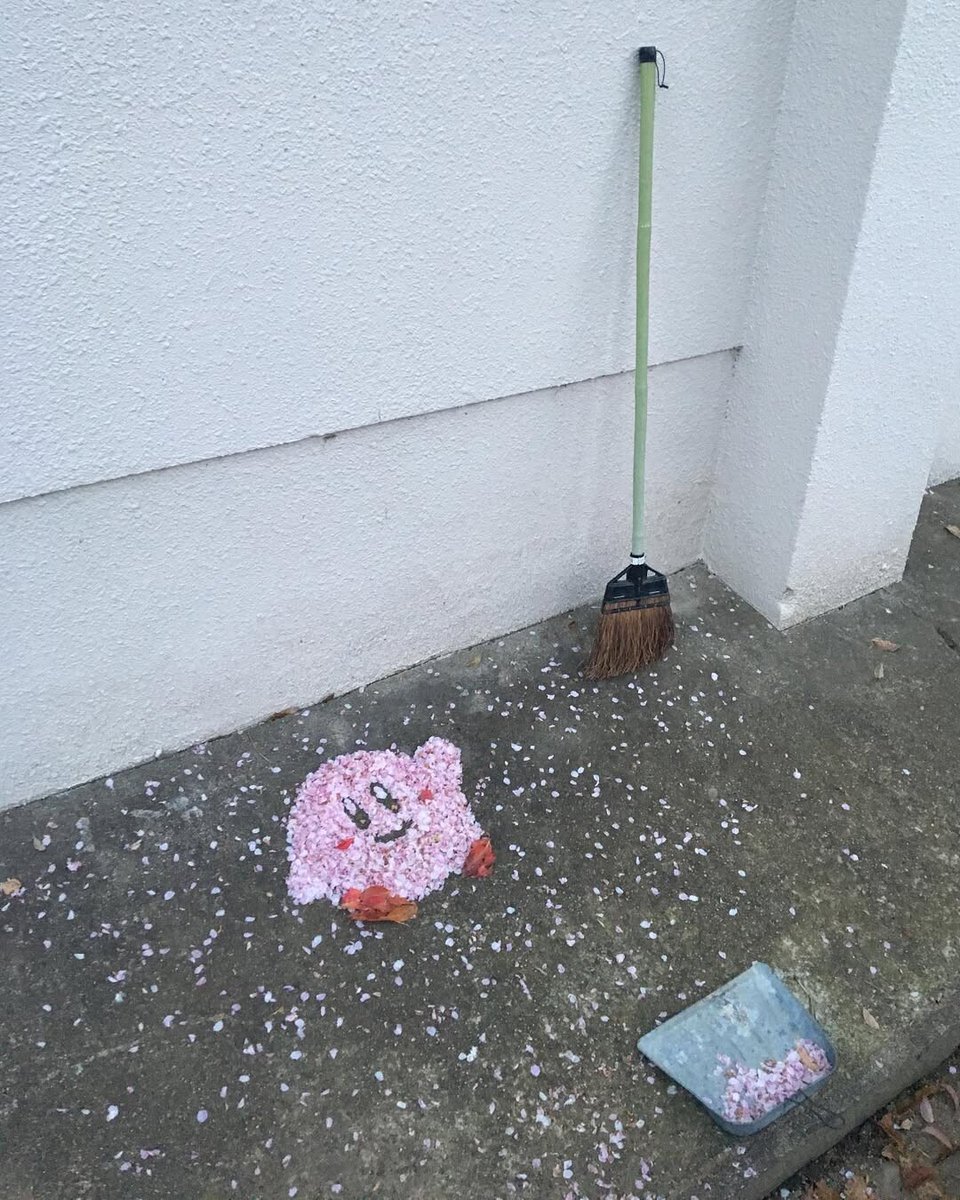 Au Japon, le professeur d'art Hirotaka Hamasaki transforme les feuilles d'automne mortes en personnages de la pop culture. 🍂

C'est tout mignon. 🫶