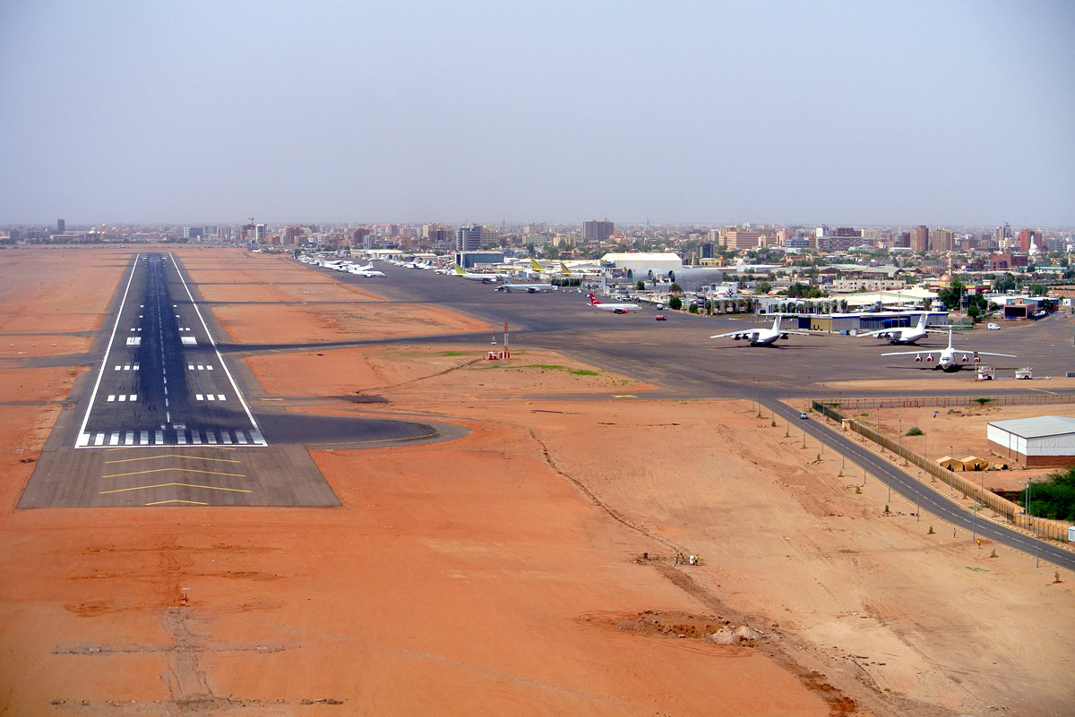 Defcon_Level's tweet image. Drone Attacks Strike #Khartoum International Airport In Sudan Ahead of Planned Reopening:
🚨 Latest Breaking Alerts:
defconlevel.com/current-level.…