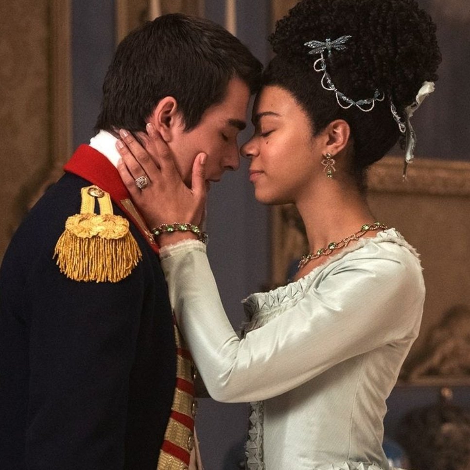 luxiioi's tweet image. The only two bridgerton couples that actually wowed me with their chemistry and tension (so far)