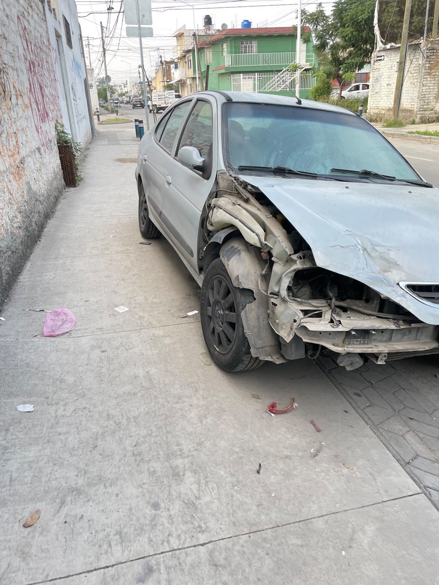 IvoryEtoo's tweet image. Autos estacionados en #ciclobia #Banqueta  en  calle . HIDALGO a su cruce con calle JALISCO , col. El Mante,  Zapopan, Jalisco.
@PoderAG_Zap
@MovilidadZap
@JaliscoVial
@ZapopanDen
@Trafico_ZMG
@Linea_Zapopan
@ZapopanGob
@MovilidadZap