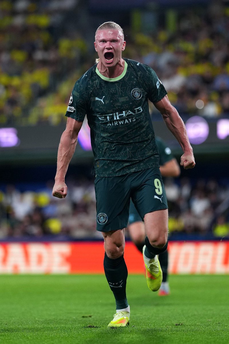 عمرو tweet media