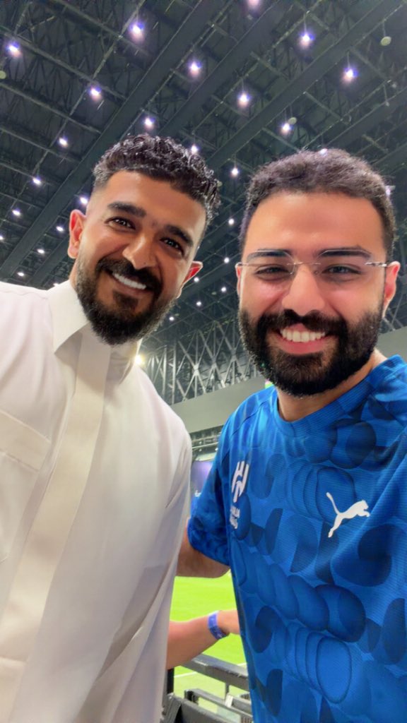 ومعيوووووووووووووووووووووووف 

2019🥲💙💙

#الهلال_السد #الهلال #المعيوف