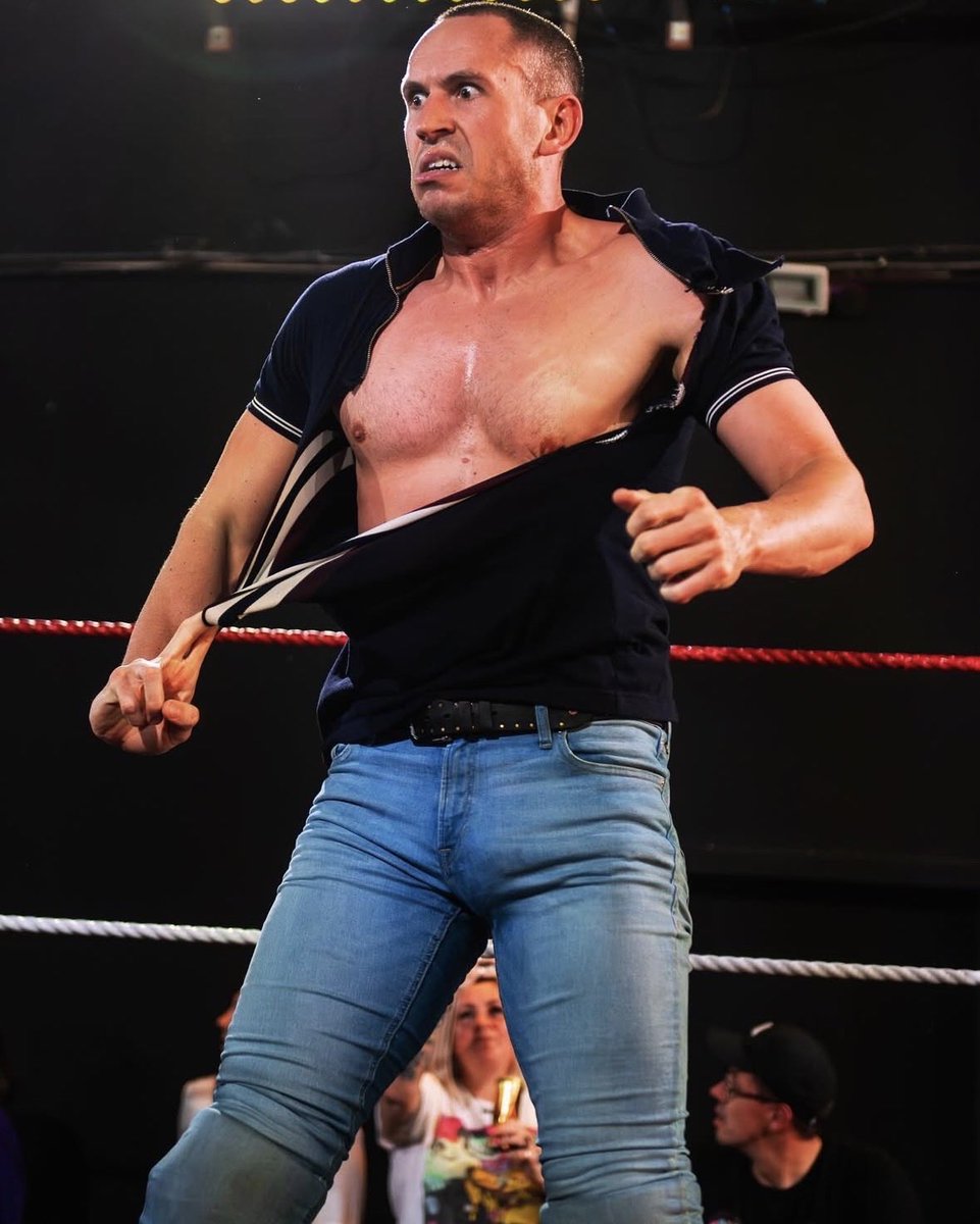 OneFallSessions's tweet image. AARON ECHO JOINS THE PANEL! Chaos comes in many forms, and the former ICW World Champion is living proof! 

Join us Tuesday 4th November for the wildest wrestling panel show on earth! Tickets only a tenner at: eventbrite.co.uk/e/the-one-fall…