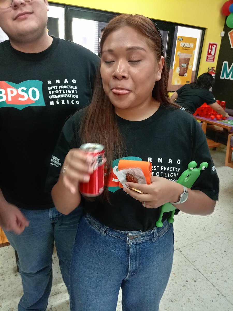 Mary Pequeño tweet media