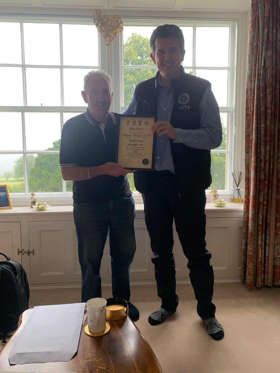 Family member, Ash Spittle, was presented with Alan Oliver's SCAN certificate by Marcus Heap. 5/9/25. #StockportCounty