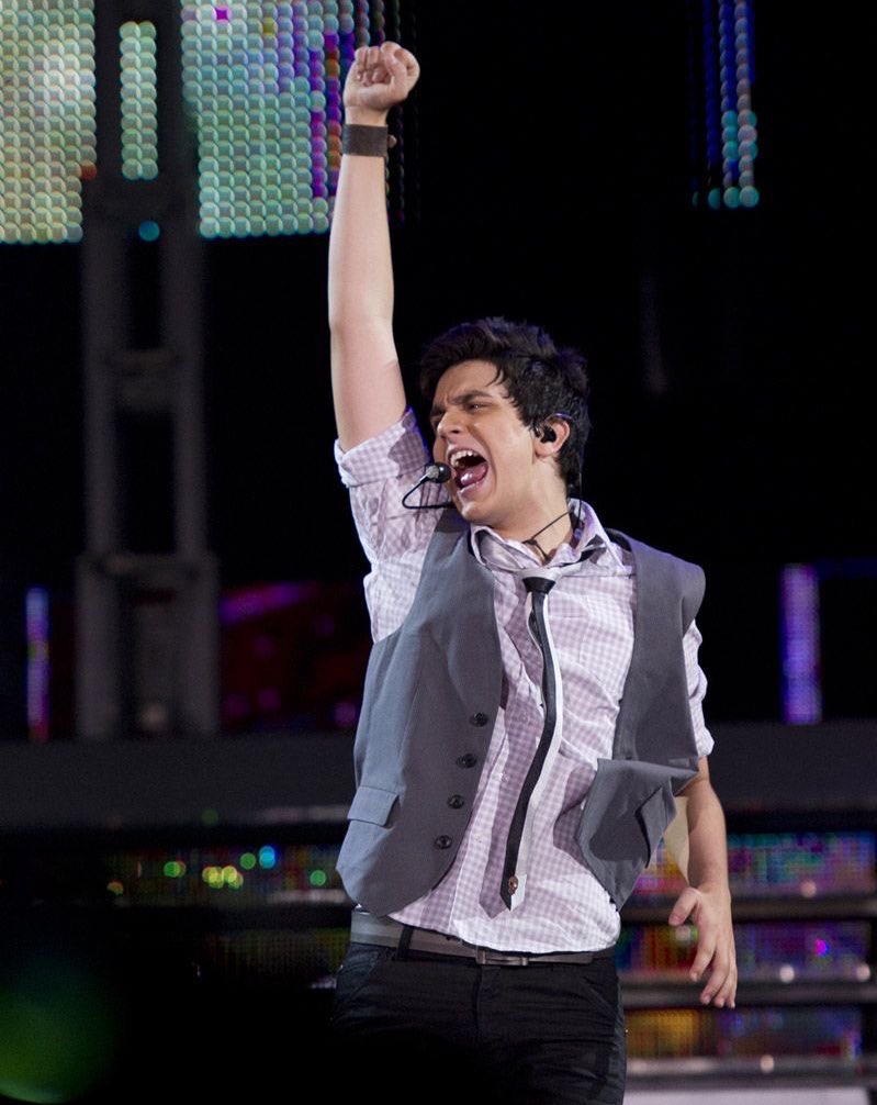 citysjade's tweet image. A ROUPA E O TERÇO!!! vai ser realmente histórico em todos os detalhes 😭