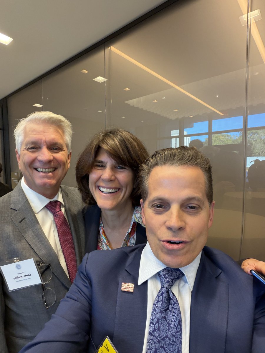 StaciW_DC's tweet image. Thank you so much to Governor Waller for his leadership on digital assets, for hosting the @federalreserve's first Innovative Payments conference, and especially for letting @Scaramucci and I photo bomb him. :) It's been amazing day of networking and learning, and we are so…