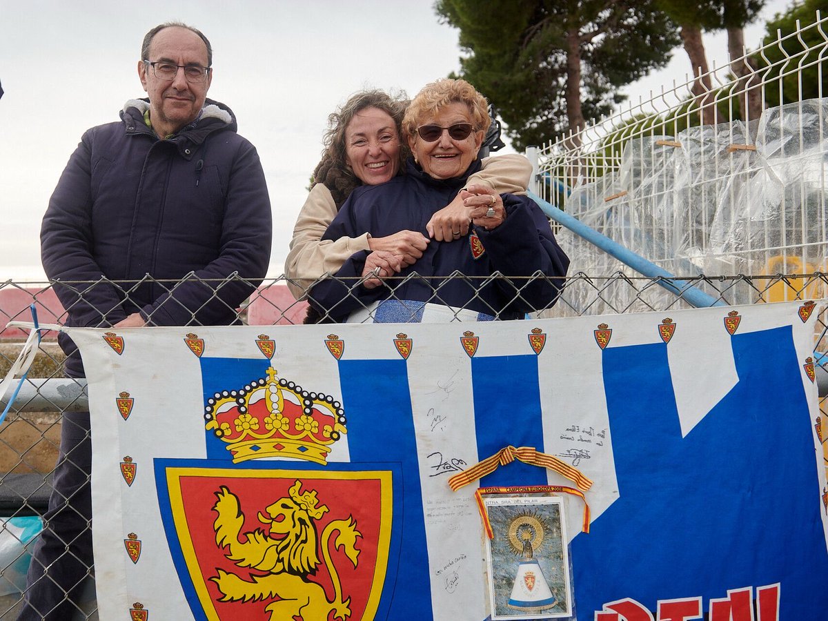 Desde el Real Zaragoza mostramos nuestras profundas condolencias por el fallecimiento de Elena Cuesta, gran aficionada del Real Zaragoza y del Deportivo Aragón

Muchas gracias por tu apoyo, Elena, tu legado y tu zaragocismo en la Ciudad Deportiva será eterno
