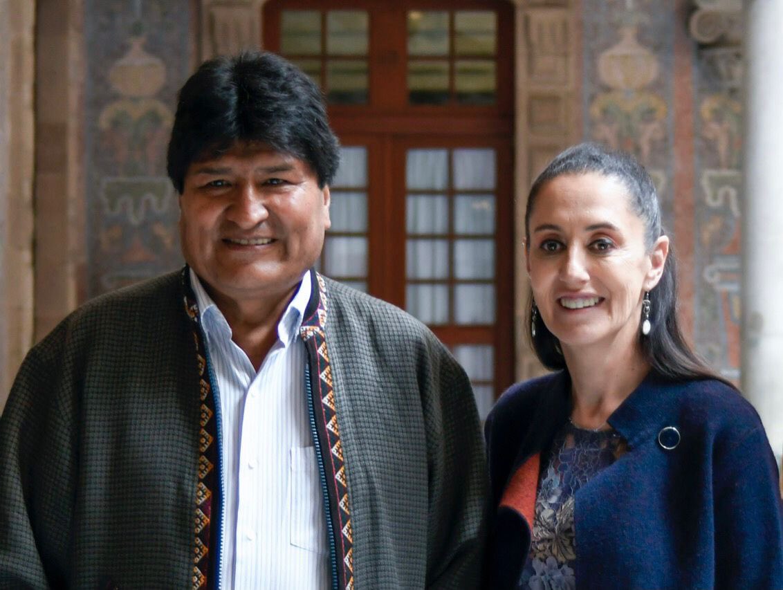 ArturoVill7's tweet image. 🚨 La Fiscalía de Bolivia acaba de presentar acusación formal contra Evo Morales por el delito de trata y tráfico de personas.

Jamás olviden que Claudia Sheinbaum lo nombró huésped distinguido de la CDMX 👇🏻