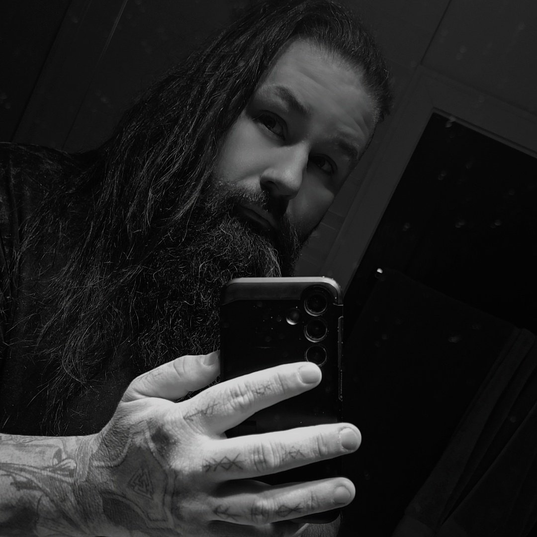 ςคɭɭ ๓є ๓ tweet media