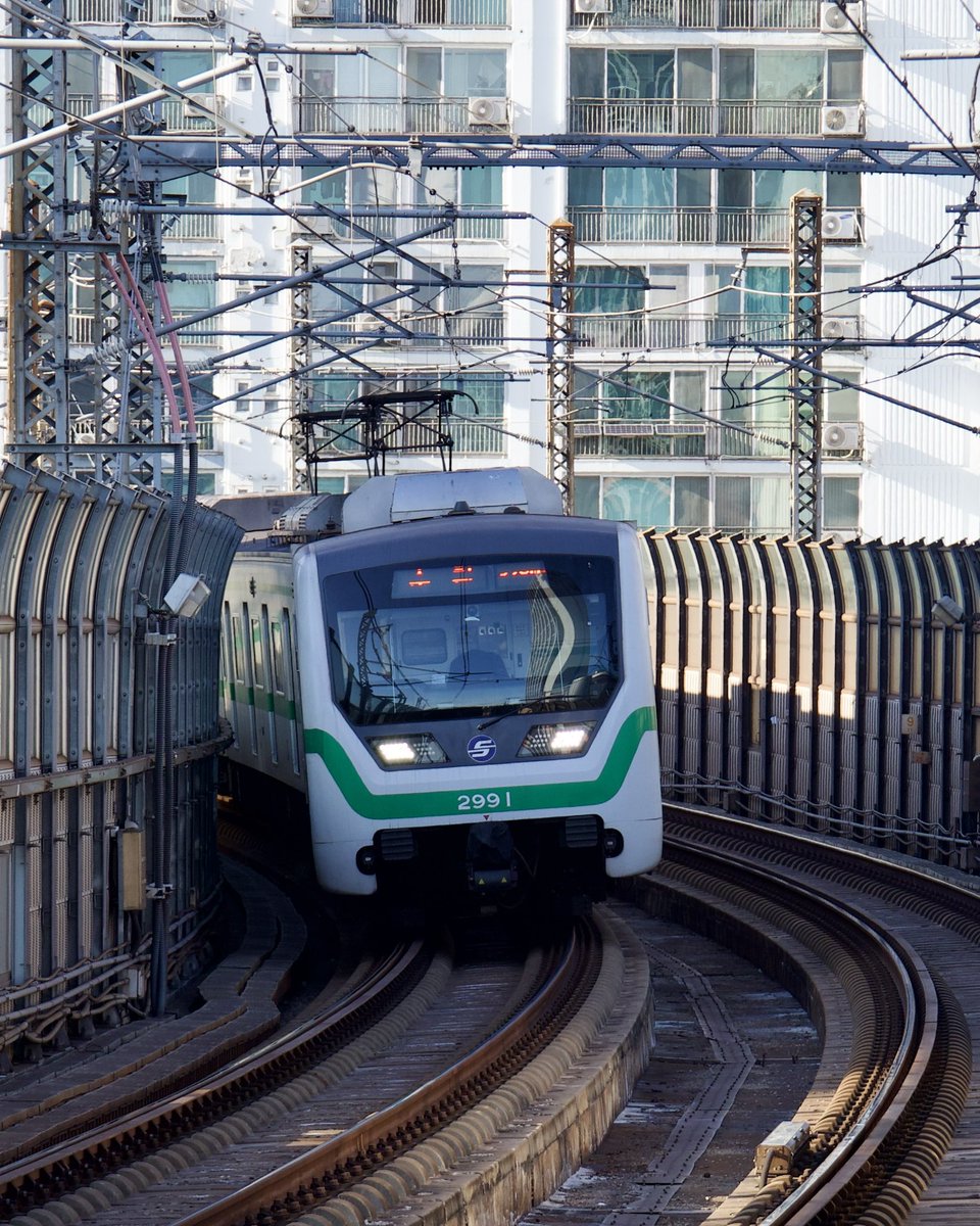 D.3Densha tweet media