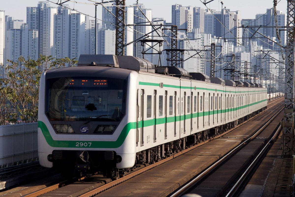 D.3Densha tweet media