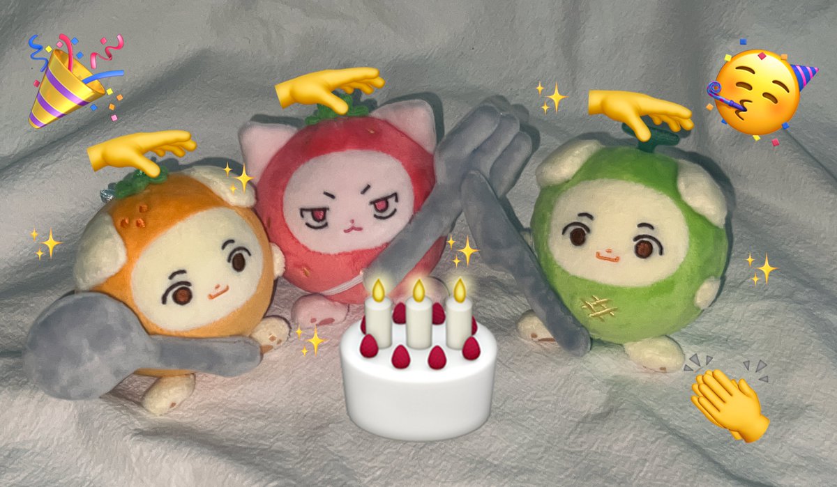 ง🍊ว ٩🍓۶ง🍈ว

앤팀 1위 기념 #rt 이벤트! 
이상한 과일들 중 원하시는 과일을 보내드립니다!

🐺국내주소 한정 
🐾11/6 당발