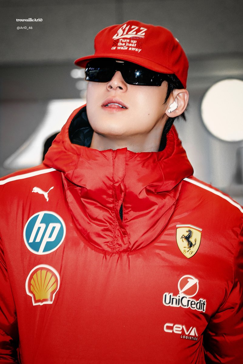 251105 ICN 입국

🏎️페라리 패딩까지ㅋㅋㅋㅋㅋ

#민규 #MINGYU #ミンギュ
#세븐틴 #SEVENTEEN