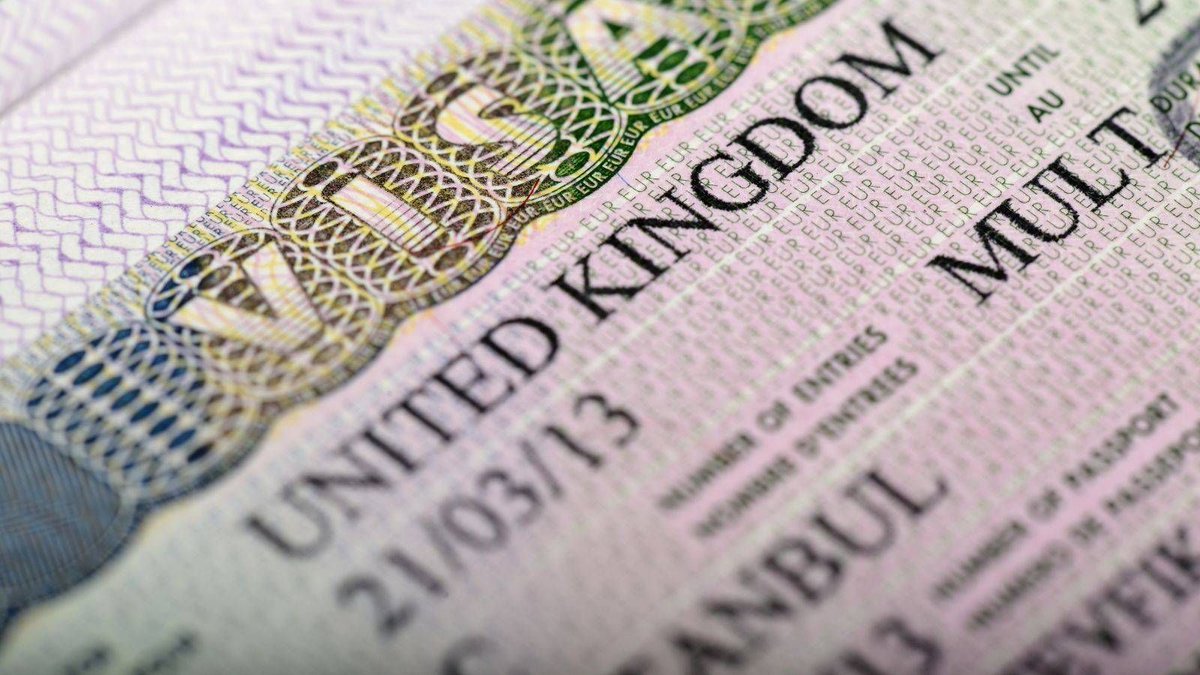 connaughtlaw's tweet image. UK tourist visa 2025 guide: requirements, documentation, fees &amp;amp; processing times for holidays &amp;amp; family visits. 77% approval rate with proper prep. buff.ly/IJfVuDf #UKTouristVisa #TravelUK #VisaGuide #UKImmigration