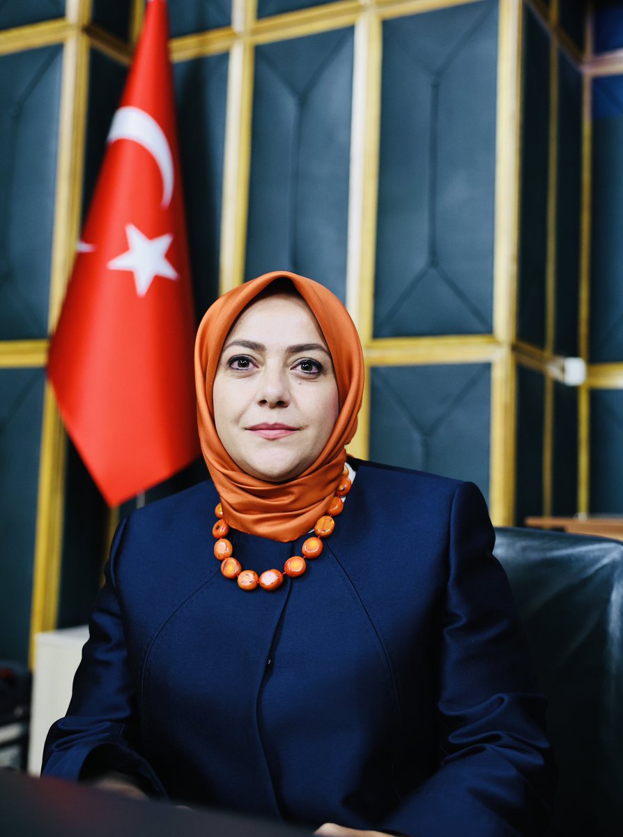 Gelecek Saadet Deva Partilerimizin ortak TBMM toplantısını yaptık. 

İktidar enerjisini yitirmiş olabilir ama memleket Adalet ve Hukuk Devrimi bekliyor. 

İktidar vicdanını kaybetmiş olabilir ama sivil ölüme terk edilen KHK mağdurları adalet bekliyor.