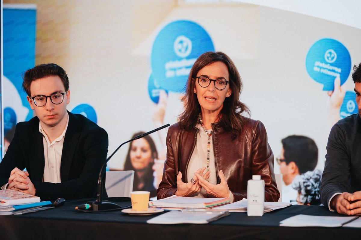 Carmen Fúnez tweet media