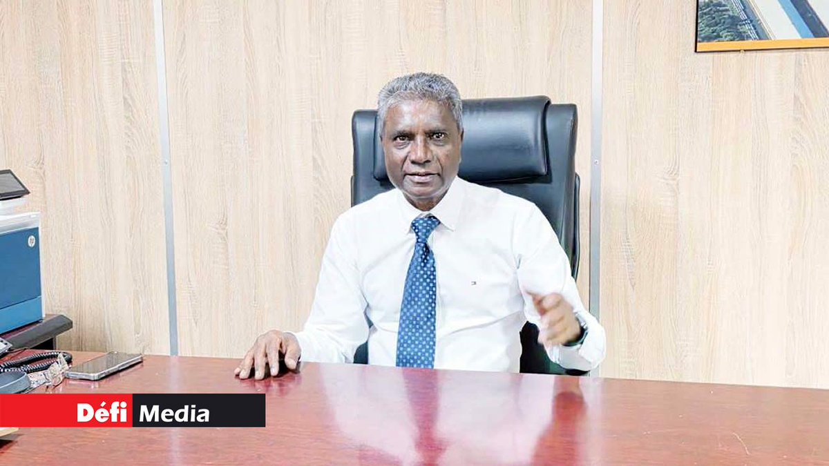 defimediainfo's tweet image. Gassen Dorsamy, directeur général de la CHCL : «Le port doit devenir un hub efficace et attractif» dlvr.it/TP4vPg #Logistique #PortLouis