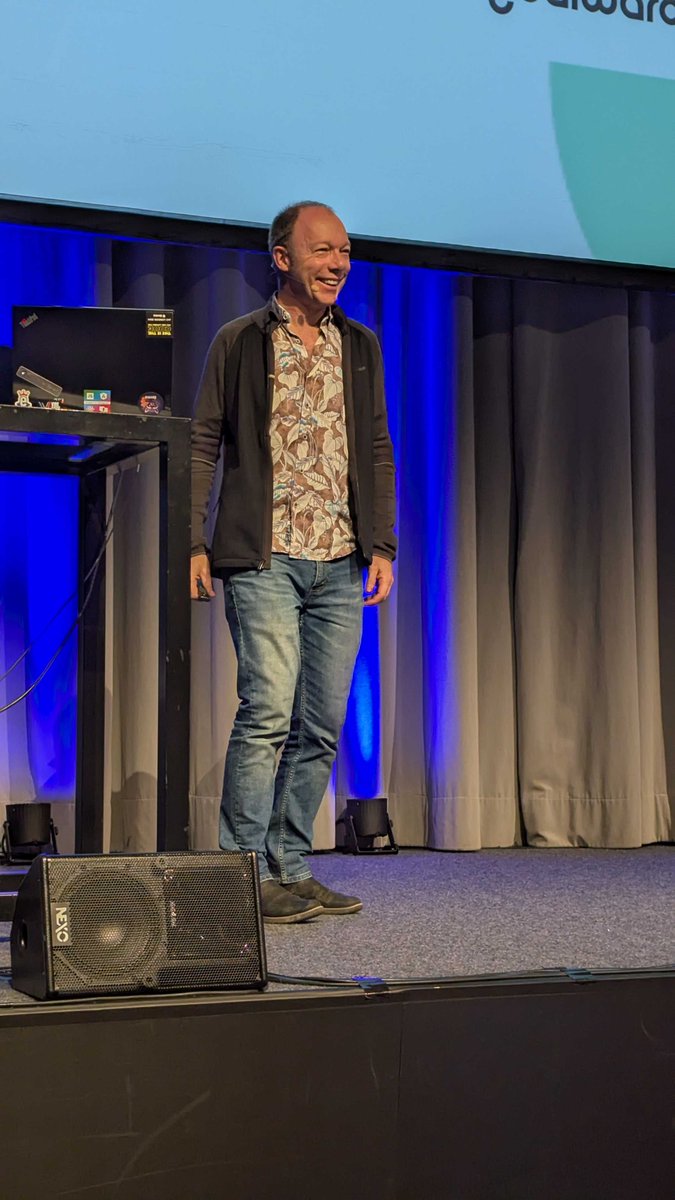 jaxcon's tweet image. 🌅 Mittwoch-Keynote auf der W-JAX:

Daniel Terhorst-North (goalwards)
„Best Simple System for Now – Simple, Robust, Just Enough“
Der dritte Weg zwischen Perfektion &amp;amp; Pragmatismus.

#jaxcon #SoftwareArchitecture #Agile