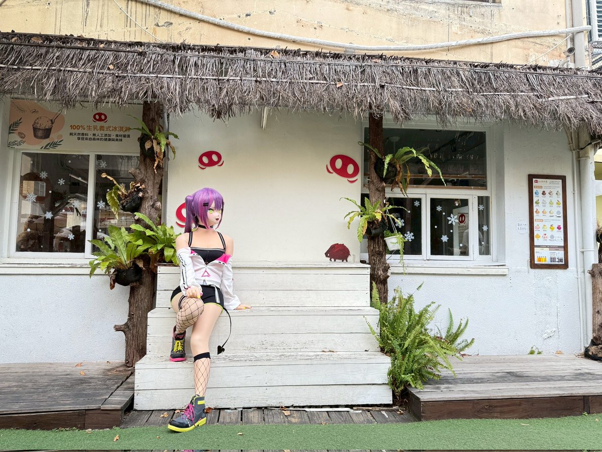 ts_reona's tweet image. 台湾街歩きロケ　審計新村編

めちゃくちゃ絵になるスポットがいっぱいあって非常に捗りました✨

協力（📷&amp;amp;サポ）：@sezuna1168　@koma_3734  @huziKig    @ox3870