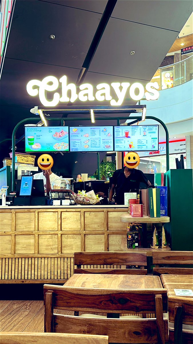 HighAltitudeDoc's tweet image. They have crossed the threshold to become the next big thing. The cult following has a cultural impact.

Who drinks tea in India for Rs 150? Here at Chaayos everyone does! 

@kawal279 bro would definitely agree.