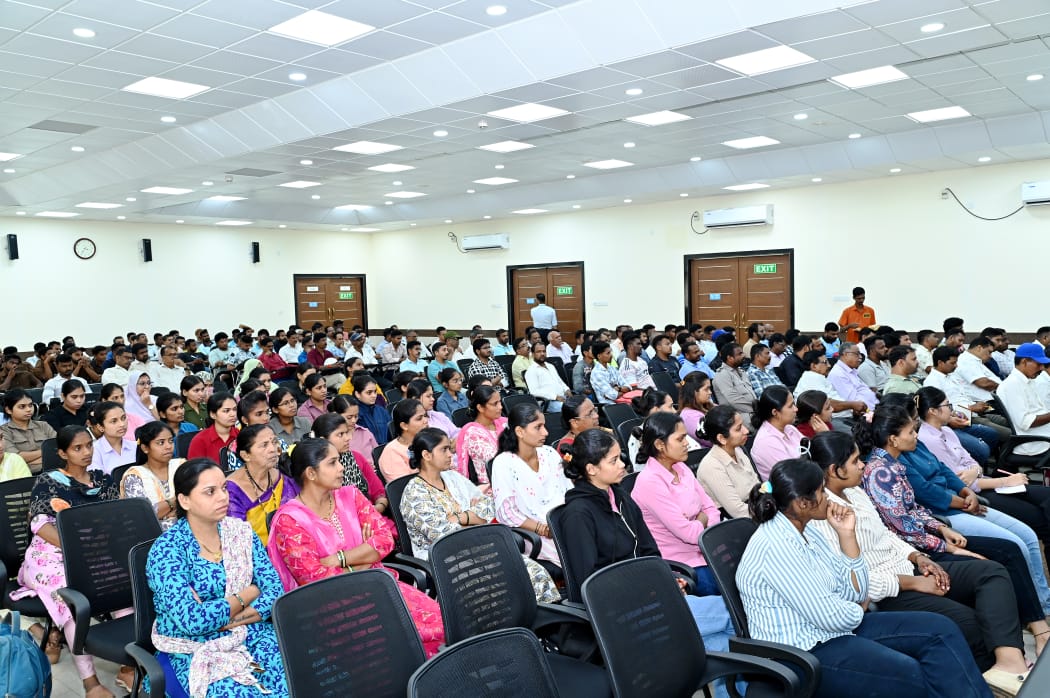 rcfkisanmanch's tweet image. दिनांक 04.11.2025 को #RCF थल इकाई में कर्मचारी भविष्य निधि संगठन (EPFO) क्षेत्रीय कार्यालय, वाशी द्वारा भविष्य निधि अधिनियम के अंतर्गत लाभ तथा प्रधानमंत्री विकसित भारत रोजगार योजना, पुनर्गठित ईसीआर व रोजगार पंजीकरण अभियान 2025  पर ठेकेदारों और श्रमिकों के लिए जागरूकता सत्र का सफल…