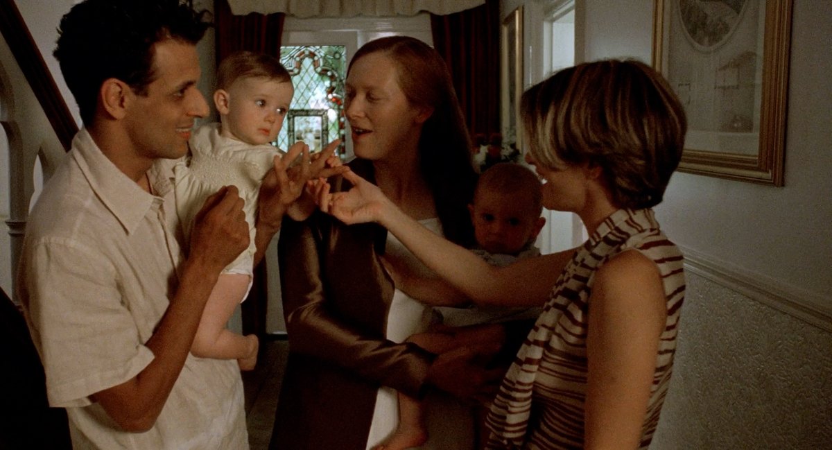 Luca Guadagnino junto a Tilda Swinton y sus gemelos, Honor y Xavier, durante el rodaje de THE PROTAGONISTS.
