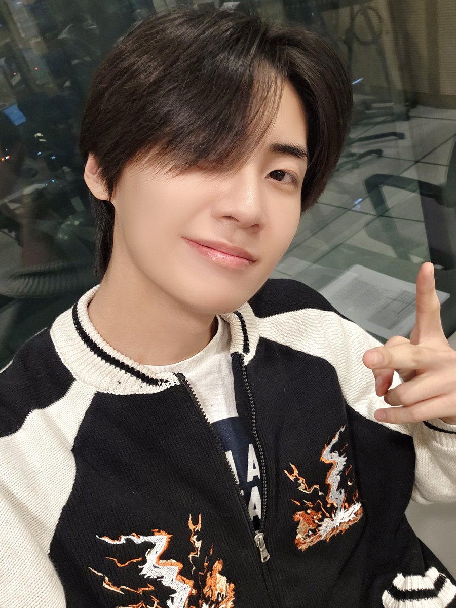 이진혁 (LEE JIN HYUK) tweet media