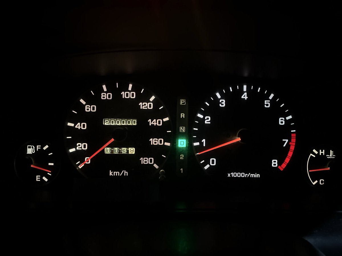 maildelivery90's tweet photo. #EU14
#U14ブルーバード
〈走破〉
今更ですが
土曜日
走行距離20万km(?)となりました https://t.co/XZzLHKwhv9