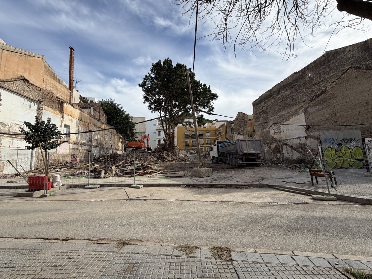 🚧 Así avanza la demolición de c/ Lagunillas 38-44 ⤵️
