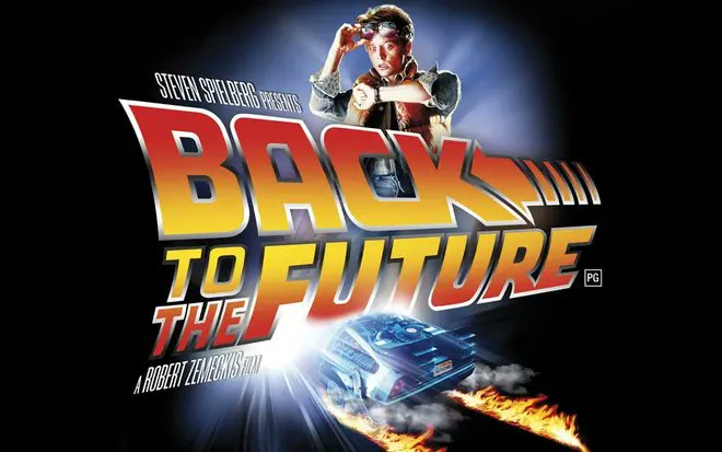 Kinoel82's tweet image. #RegresoAlFuturo es el ejemplo perfecto de una película inmortal.
40 años después, sigue intacta: fresca, divertida y emocionante.
Cine, cultura pop y nostalgia.  
#BackToTheFuture 
instagram.com/p/DQq7Q50jYFD/