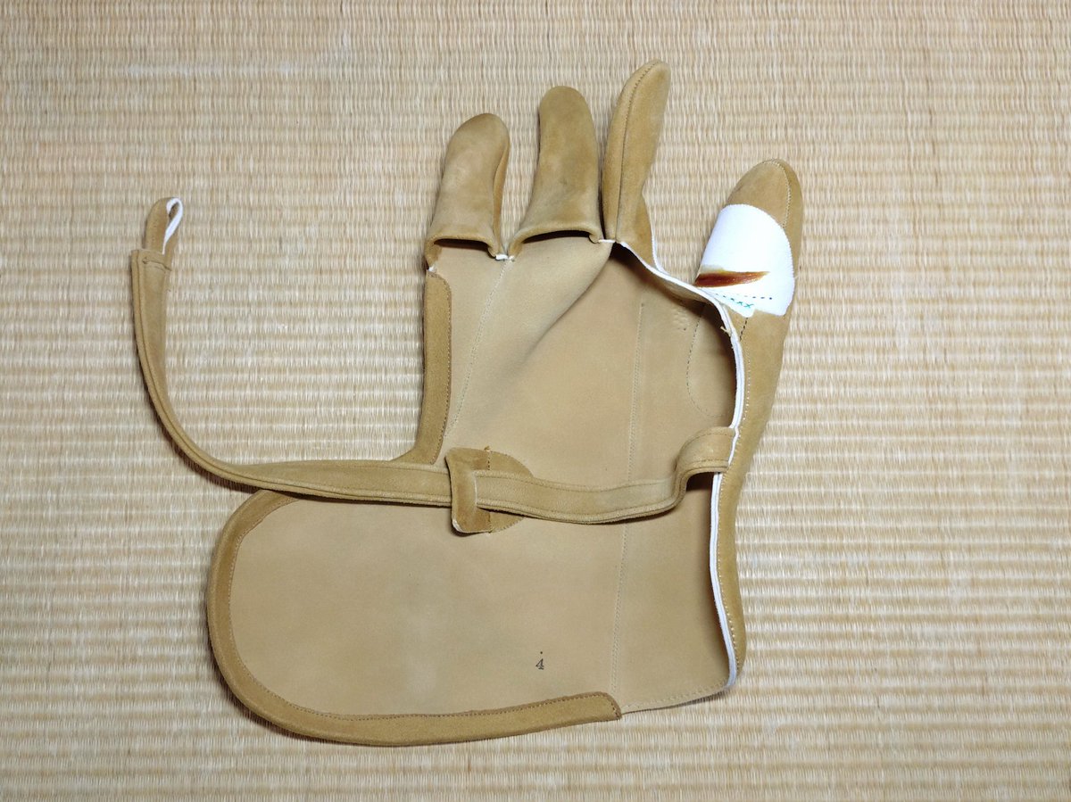 入荷商品のお知らせ】 翔鳳 四ツ弽 茶 共色の七分縁 S4号と4号 特注で 