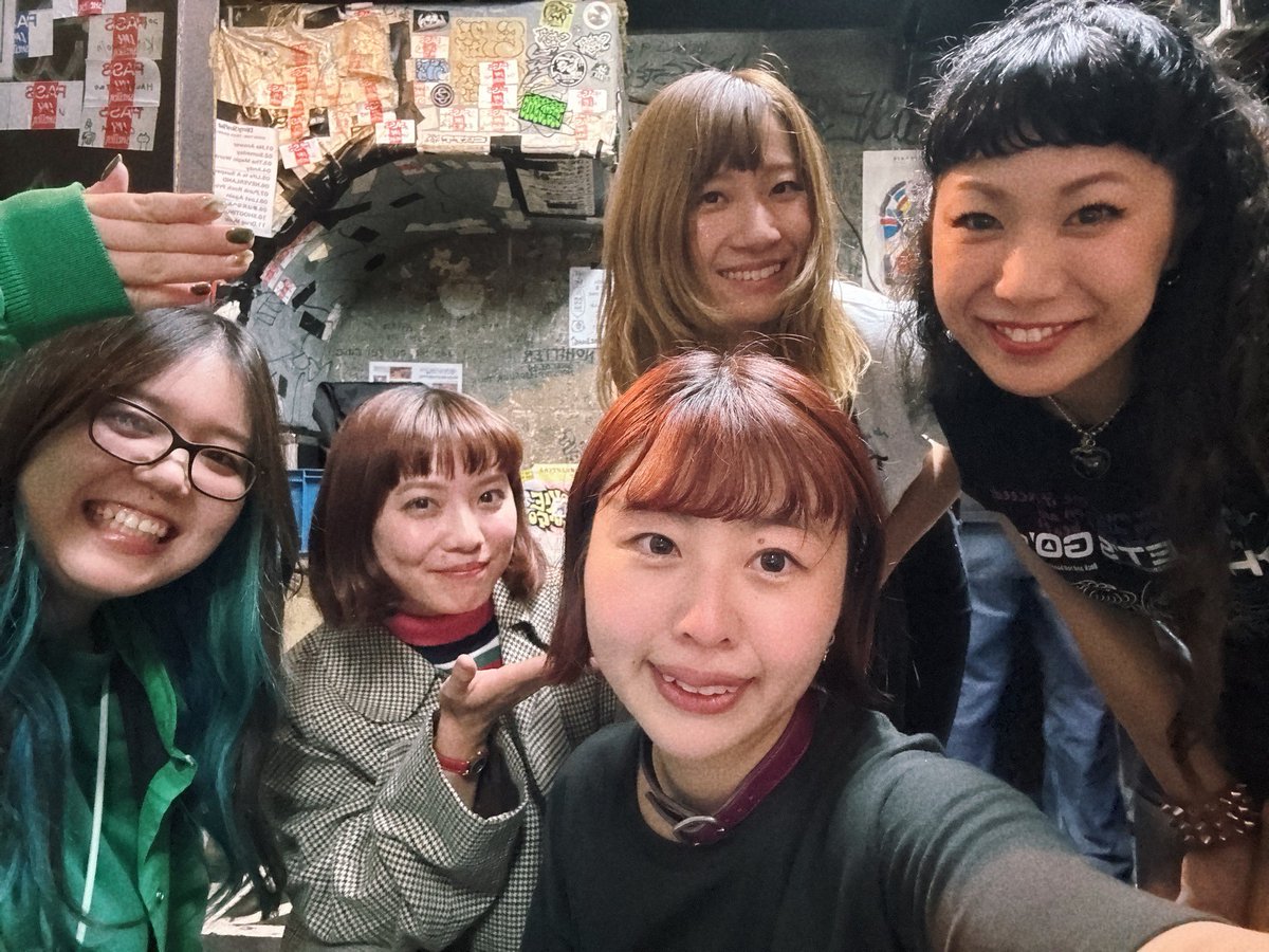 AMECHAN_TK's tweet image. マドちゃんとじっじも駆けつけてくれた！
ありがとう🧡💚🥕
ベストフレンドフォーエバー！