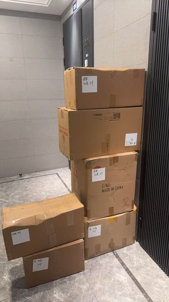 傷などがあります。箱はありません スミヤカ on X