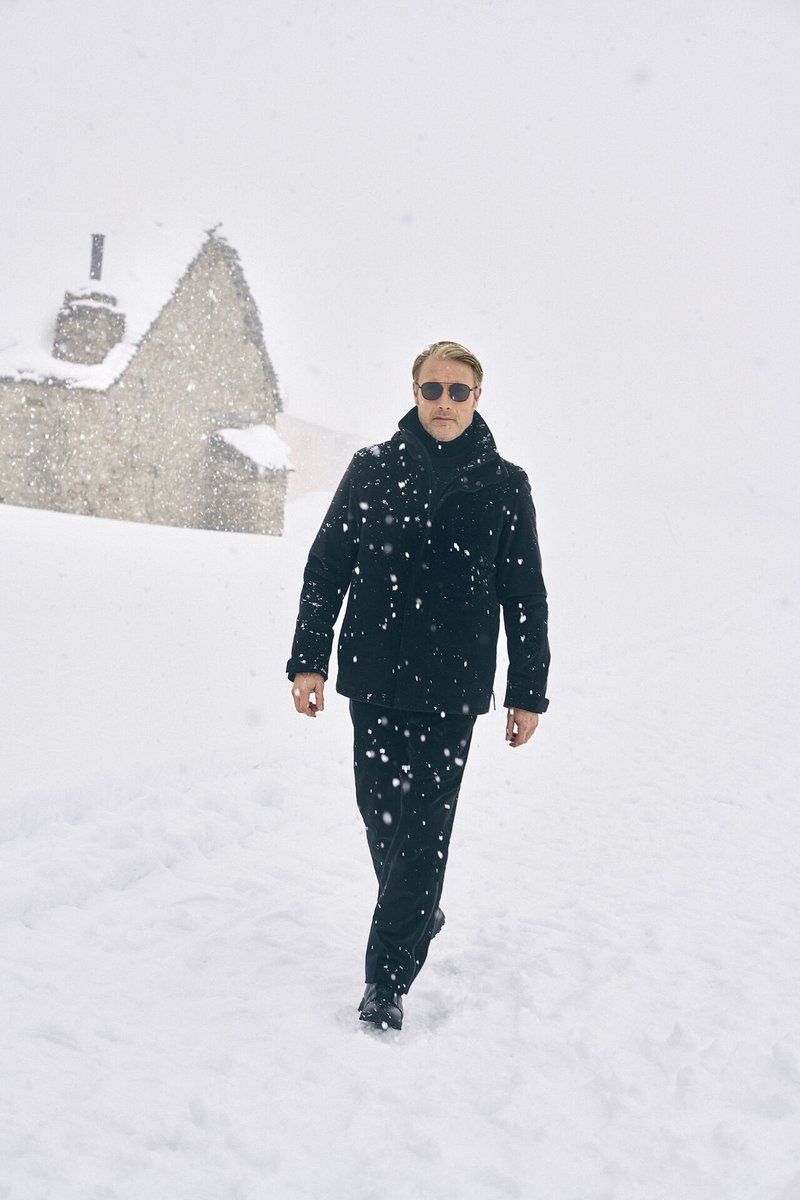 ZEGNA UNVEILS ITS FALL/WINTER 2025 OUTDOOR CAMPAIGN FEATURING MADS