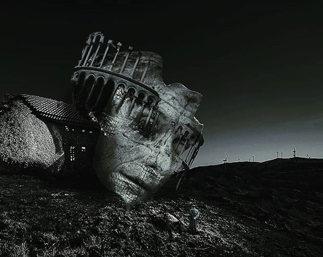 TheTwinPowers's tweet image. #Pride can have us clinging to things even if they are #false or harmful. Being #humble reduces pride and is immensely freeing.

.
#mindfulness #motivation 
#growth #thankful #gracious