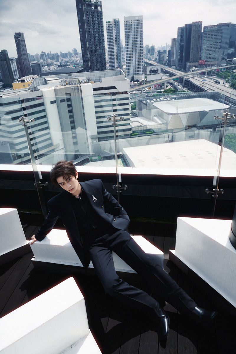 WeTVThailand's tweet image. WeTV Global Ambassador Ding Yuxi at #WeTVAlwaysMore2026

🎊 รับชม "ภูผาอิงนที | Fight for Love" ได้แล้ววันนี้ที่ WeTV เท่านั้น

#WeTVAlwaysMore2026 #WeTVth
#WeTVBADingYuxi #WeTVAmbassadors
#DingYuxi #丁禹兮