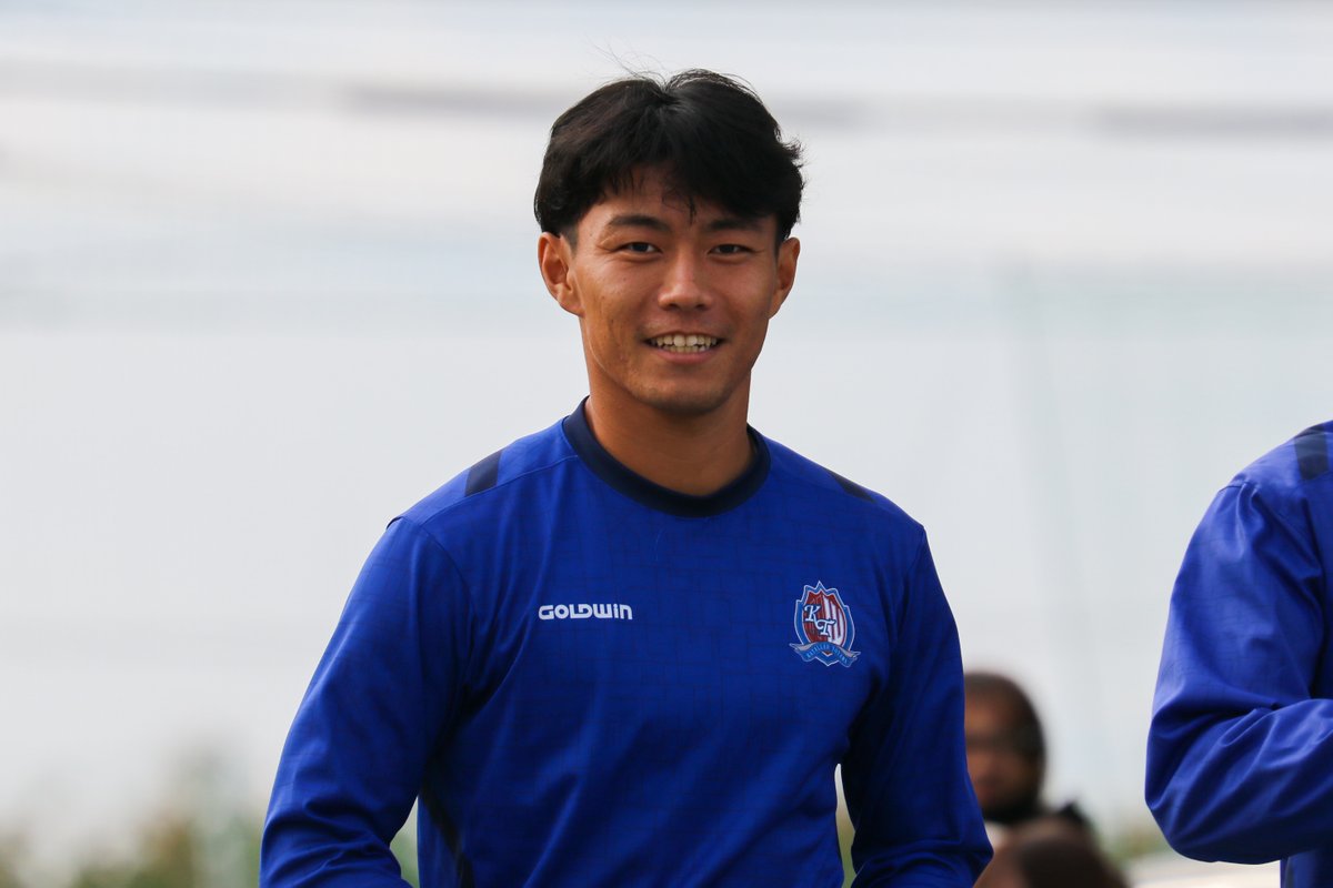 katallertoyama's tweet image. ／
トレーニング写真📷
＼

兄弟対決なるか！？
今節の相手は #サガン鳥栖 
#西矢慎平 選手
兄 #西矢健人 選手との兄弟対決の可能性も！

アウェイの借りはホームで返す🔥
チームとしても、個人としても負けられない戦いに挑む西矢選手🔥🔥
今日は西矢祭でお楽しみください☺️

試合情報詳細👇️…