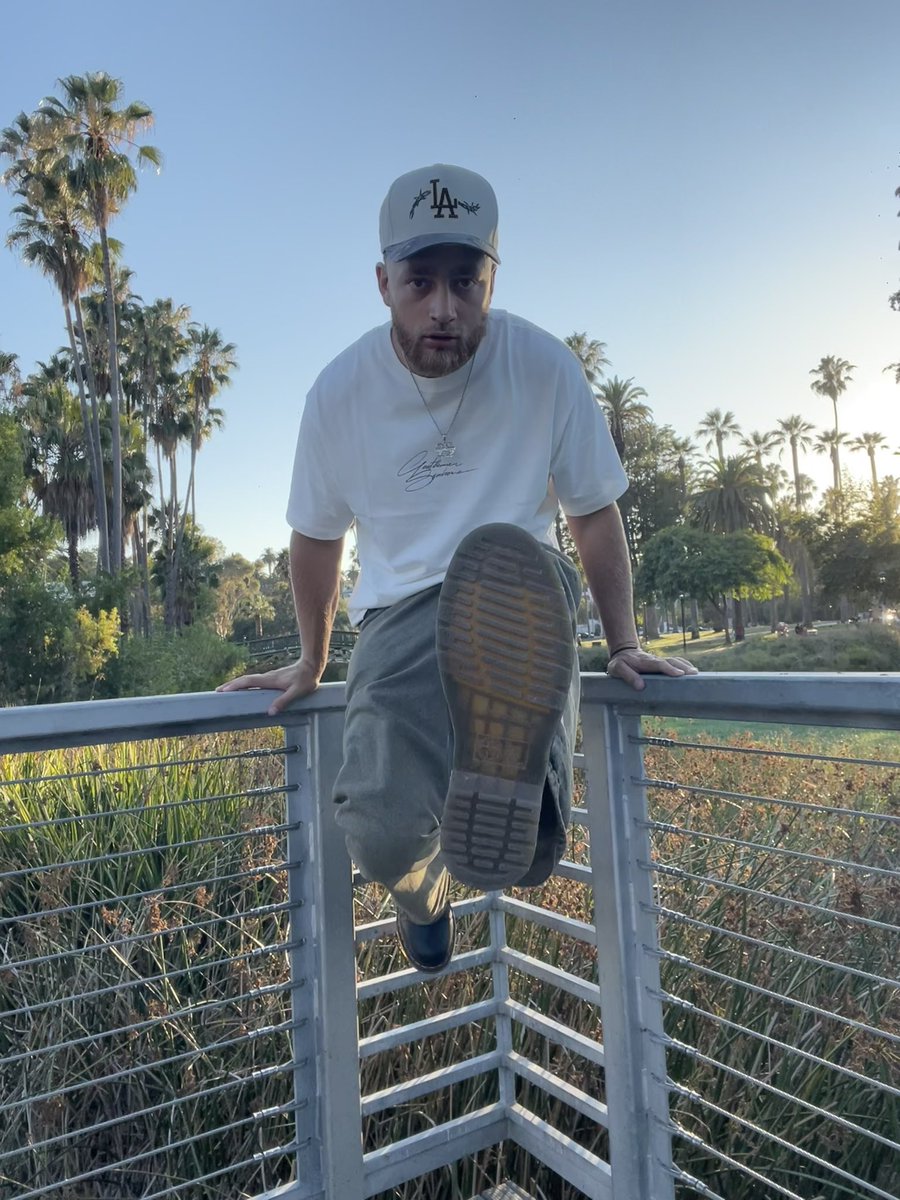 Lil🌊 (@dubsteezy_) on Twitter photo 