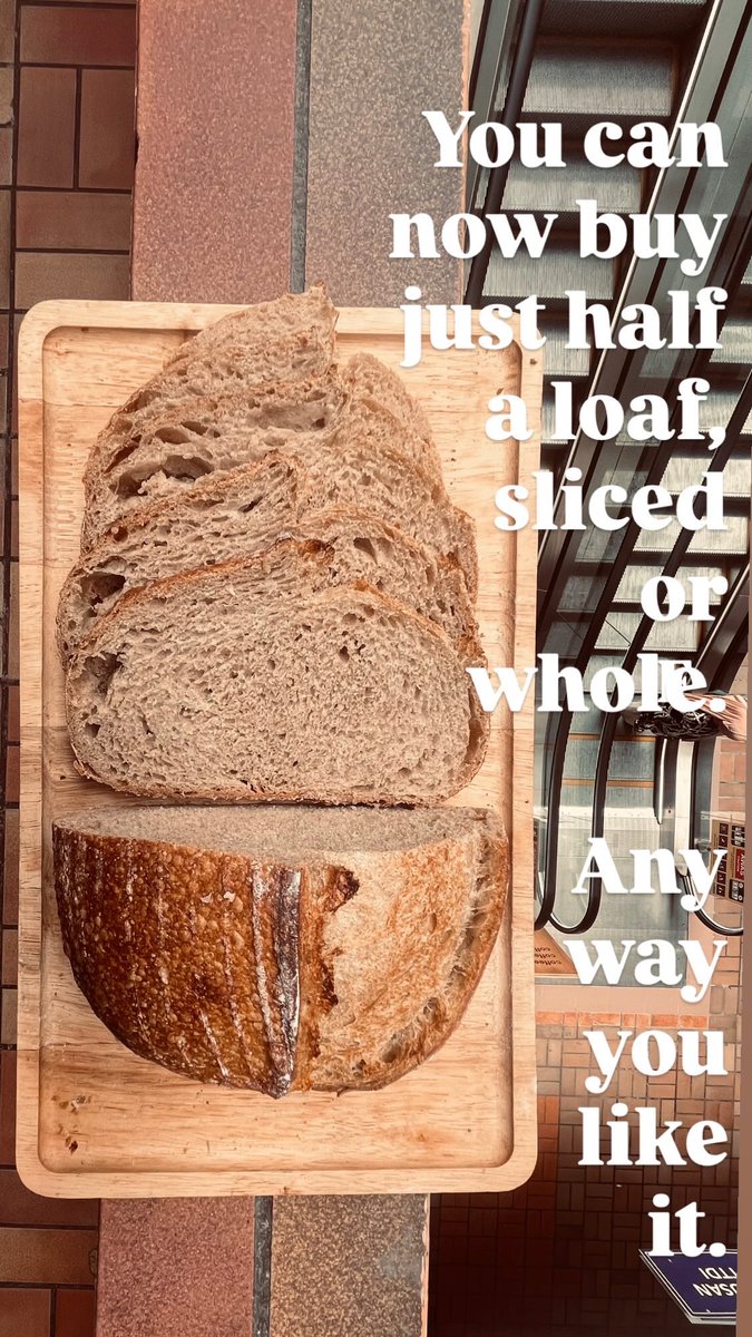 lukedawam's tweet image. You can 
now buy
just half
a loaf,
sliced 
or 
whole.

Any 
way 
you 
like
 it.

Sourdough Available today!
550g++ Country White Loaf RM19
620g++ Whole Wheat Loaf RM25
7”x3.5”x4” Shokupan @ Milk Bread @ Cloud Toast RM15

Oi! Kopi &amp;amp; Roti
TDO96A - Level 3
Pasar Besar Taman Tun.