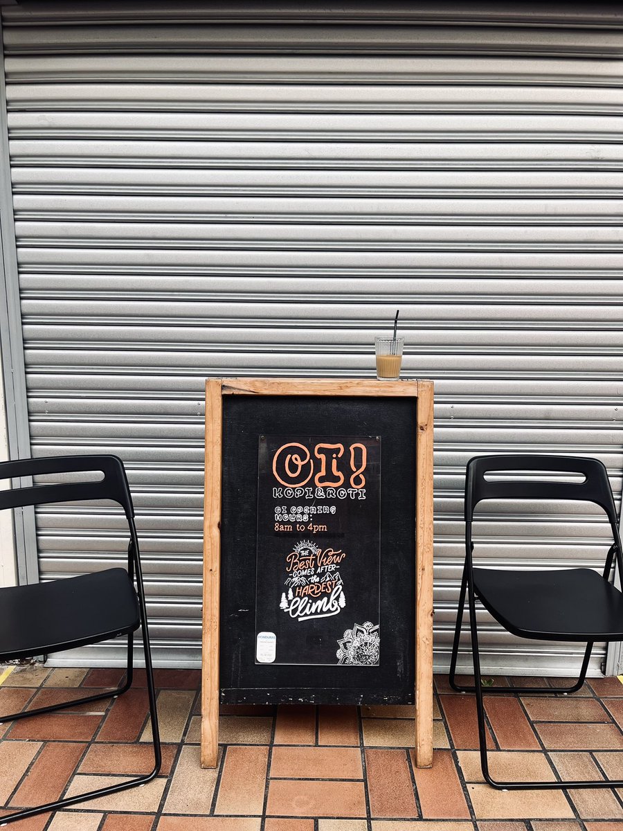 lukedawam's tweet image. You can 
now buy
just half
a loaf,
sliced 
or 
whole.

Any 
way 
you 
like
 it.

Sourdough Available today!
550g++ Country White Loaf RM19
620g++ Whole Wheat Loaf RM25
7”x3.5”x4” Shokupan @ Milk Bread @ Cloud Toast RM15

Oi! Kopi &amp;amp; Roti
TDO96A - Level 3
Pasar Besar Taman Tun.