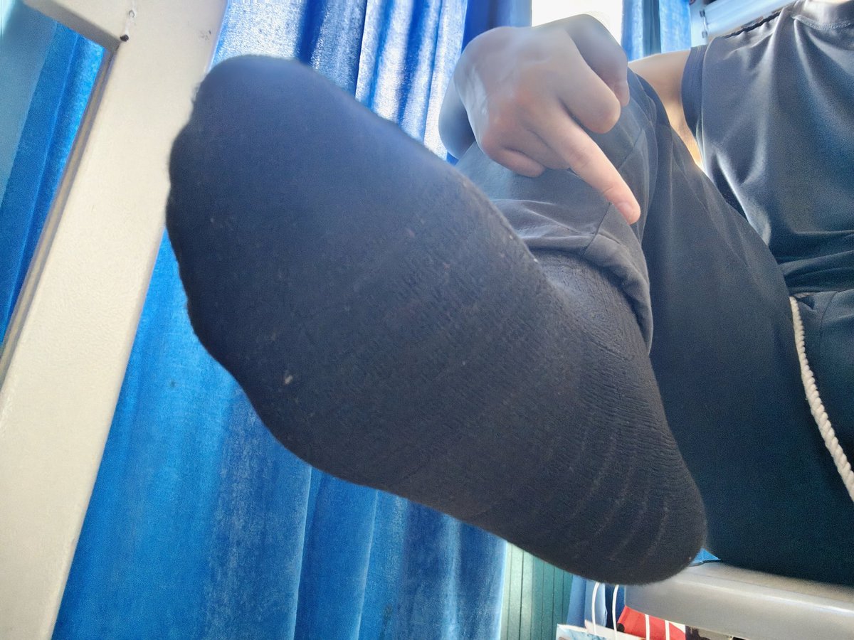 老子是你无病祖宗，就算有也是傻逼们的爹，无论老子什么样，傻逼废物们都只配在老子脚下，被当垃圾。#atm主 #ATM提款机 #收奴 #上供 #傻逼 #无脑傻逼 #报销奴  #上贡奴 #匿名贡 #压榨奴 #傻逼提款机 #无脑支配  #黑袜 #祖宗 #无脑上供  #无底线